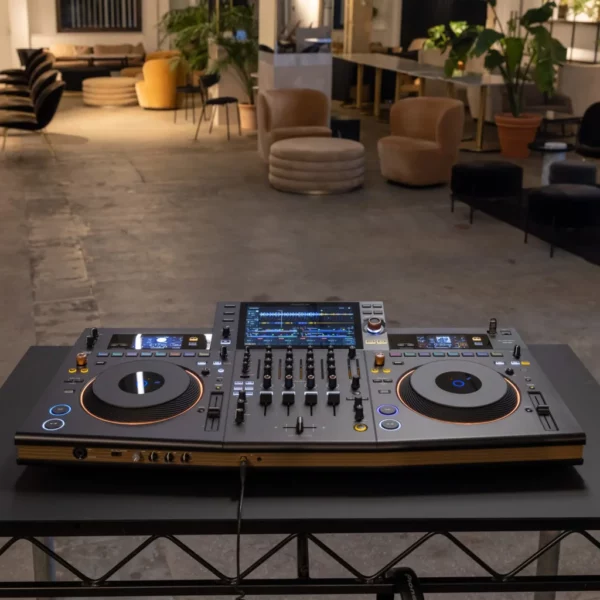 Pioneer Opus Quad - 11