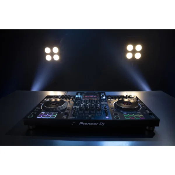 Pioneer XDJ-XZ - 10 - Lifestyle