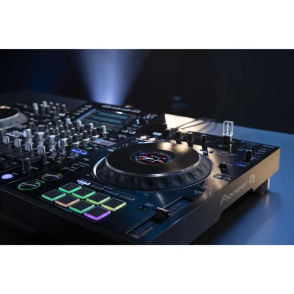 Pioneer XDJ-XZ - 14 - Lifestyle