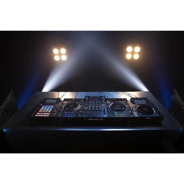 Pioneer XDJ-XZ - 17 - Lifestyle